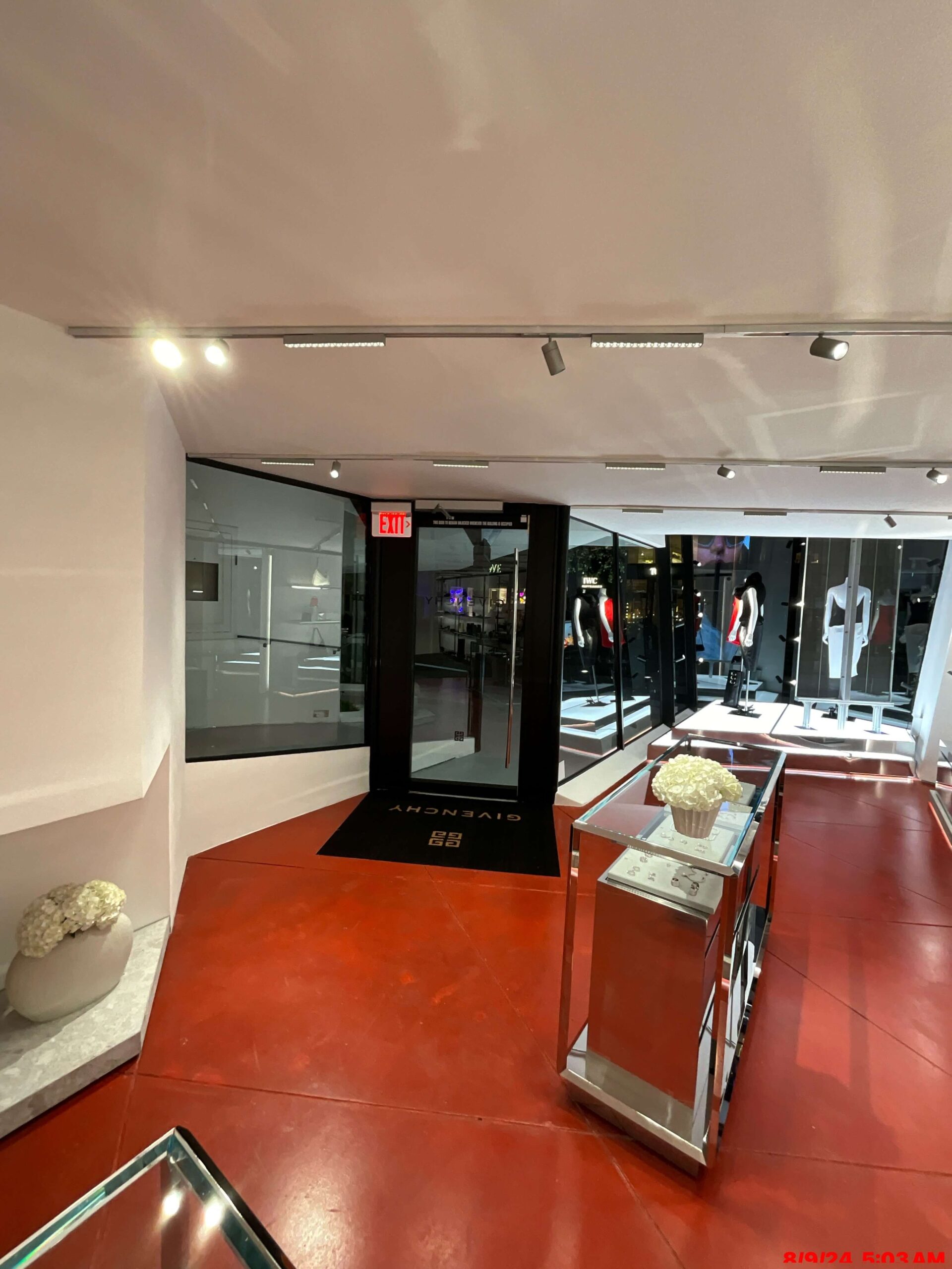 Givenchy Rodeo Drive, project image 5