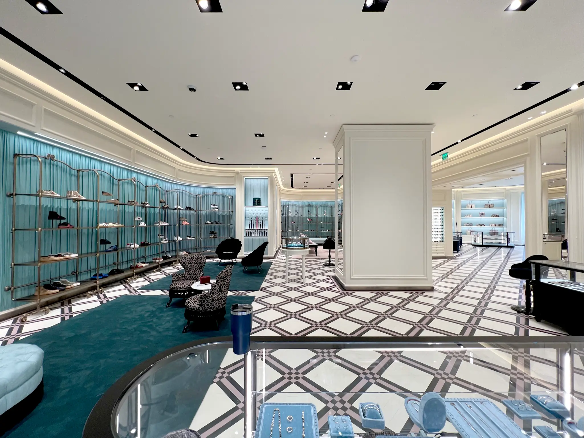 Gucci Glendale, project image 5