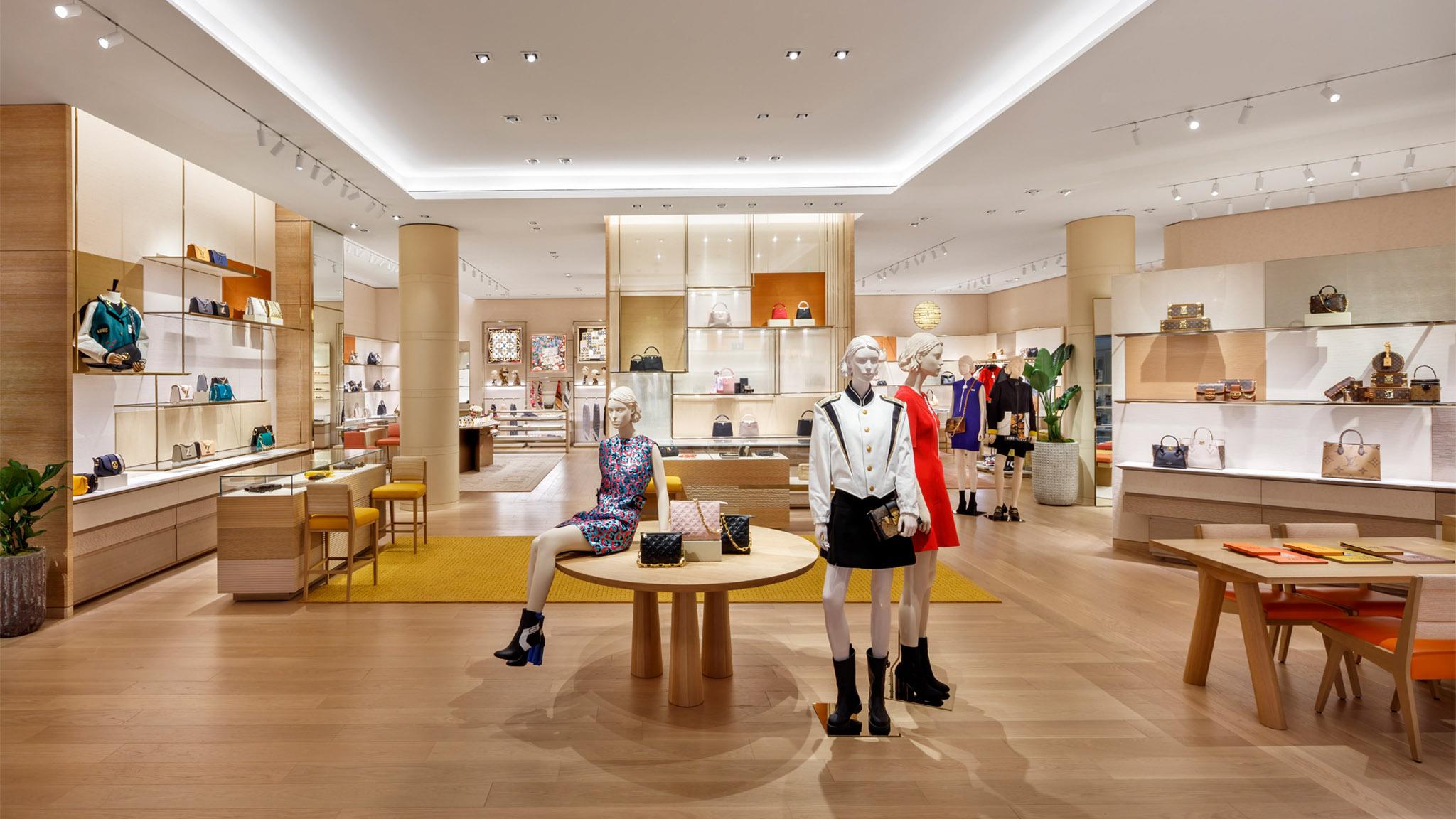 Louis Vuitton Saks Beverly Hills, project image 1