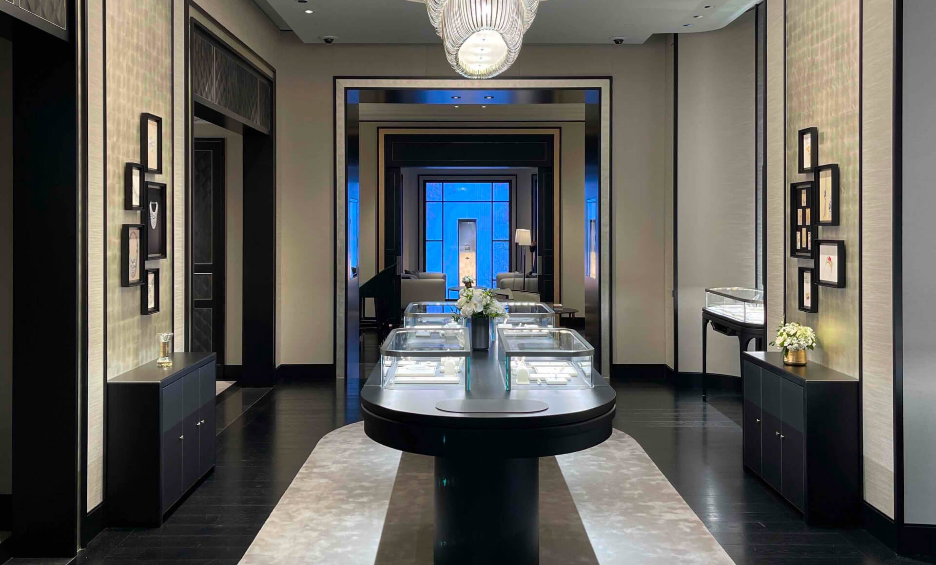 Van Cleef boutique in San Francisco
